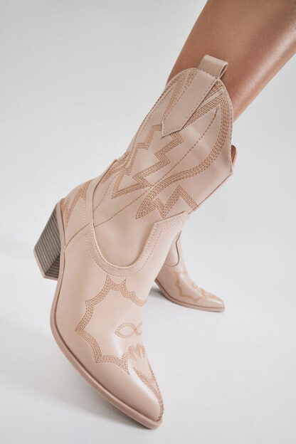 Botas de Estilo Vaquero con Tacón Alto - Image 9